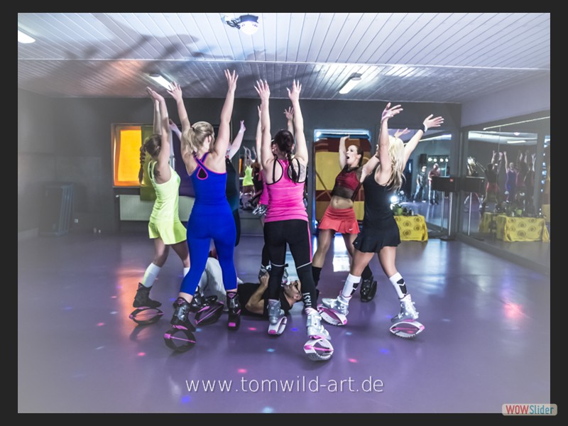 jump around-3